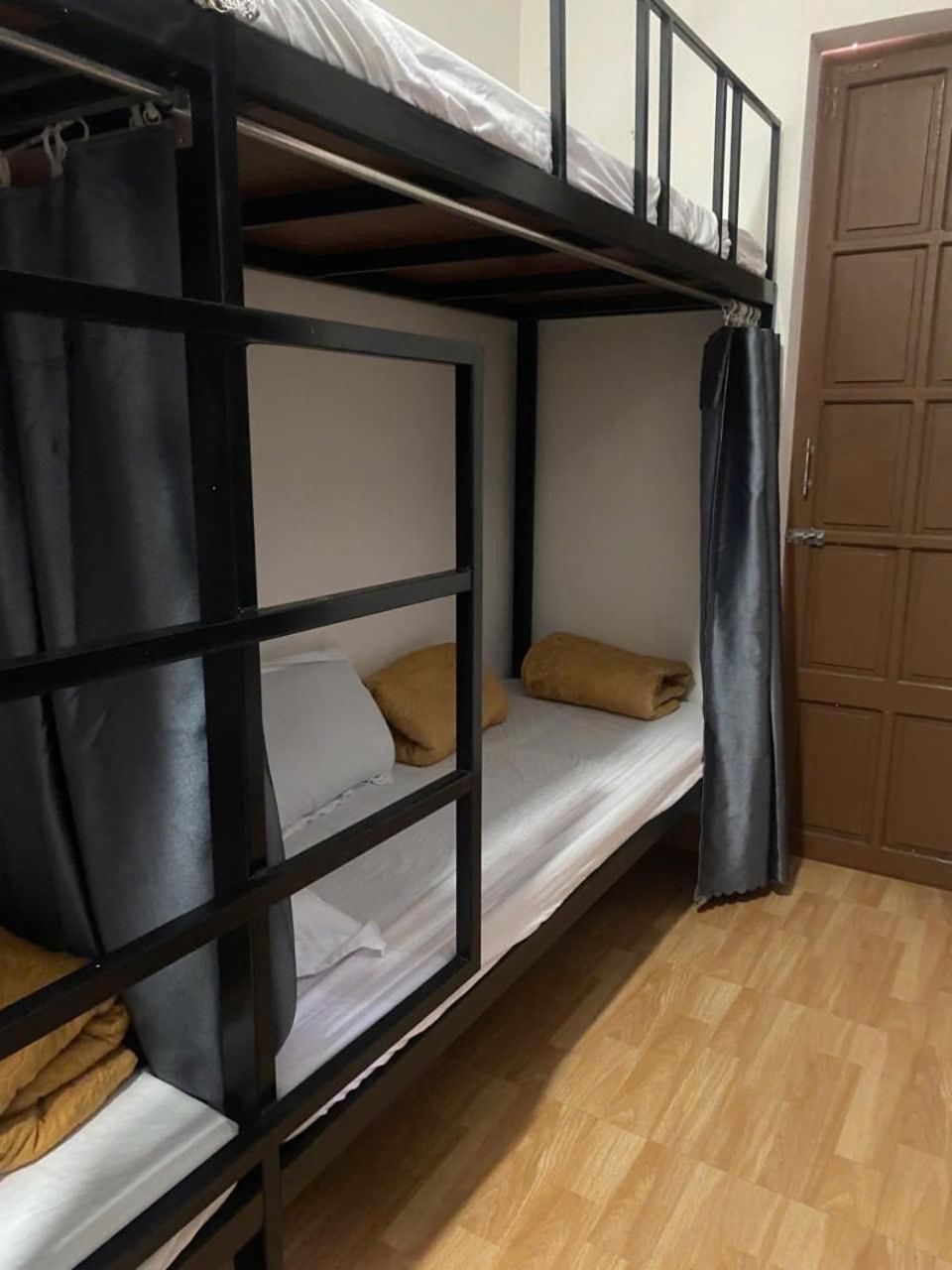 Aumori Hostel Dong Hoi Dış mekan fotoğraf