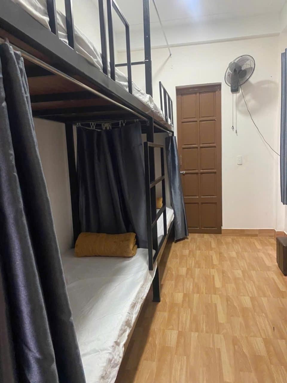 Aumori Hostel Dong Hoi Dış mekan fotoğraf
