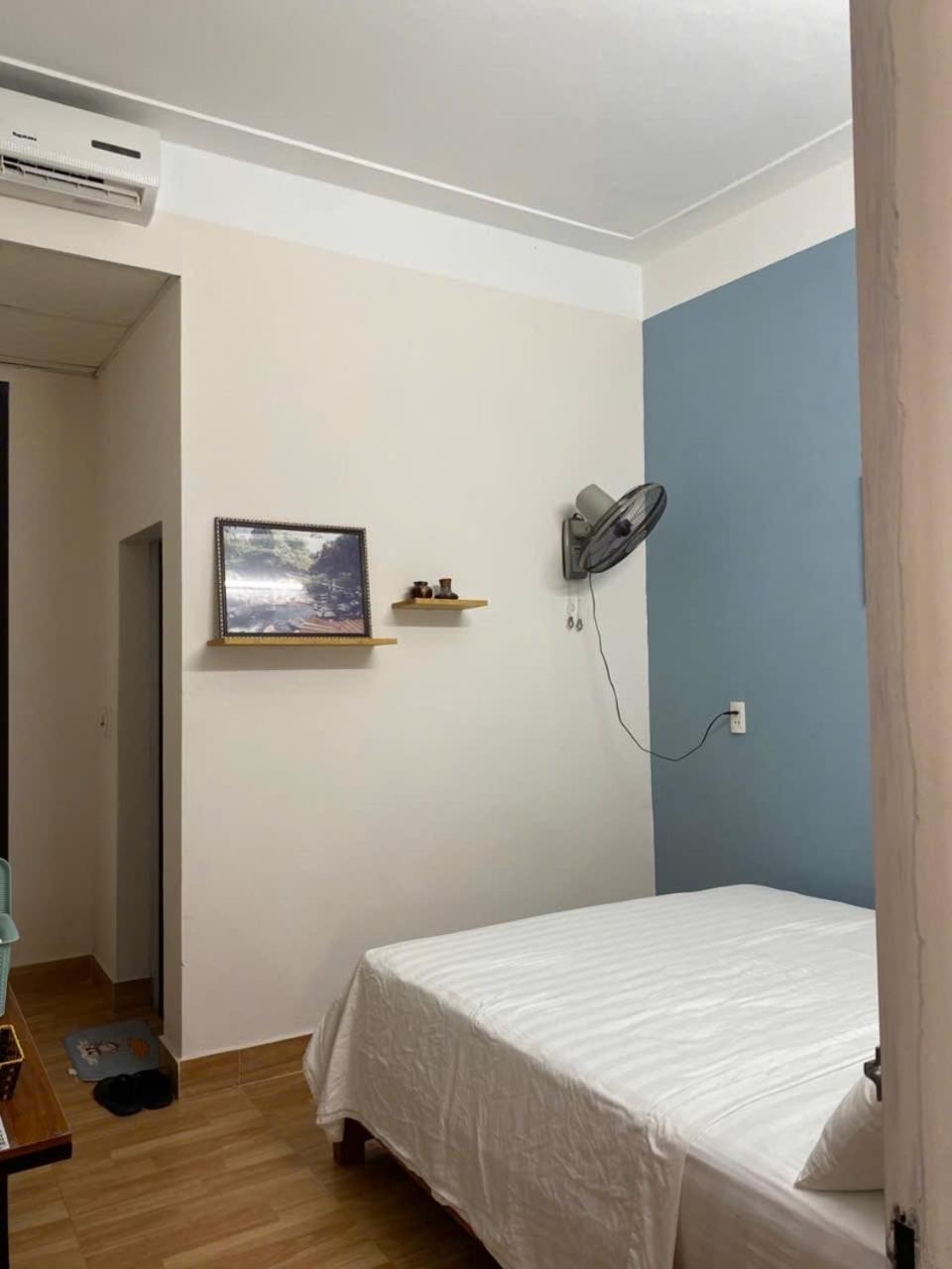 Aumori Hostel Dong Hoi Dış mekan fotoğraf